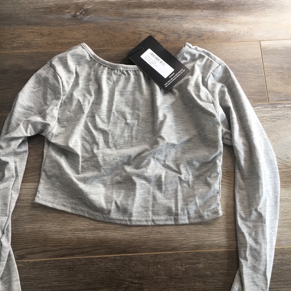 Top - Picture 2 of 2